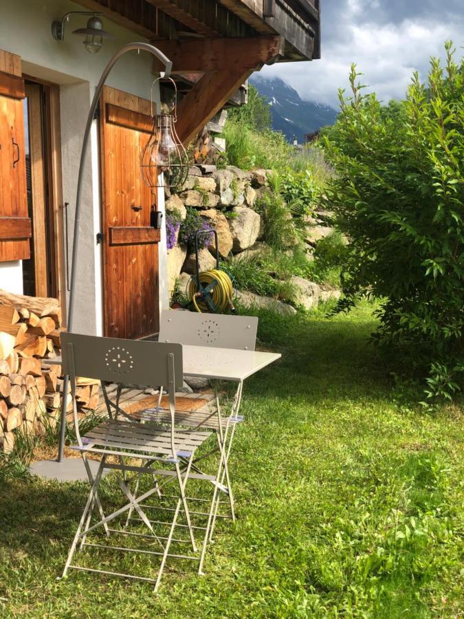 Chalet Cosy แซ็งต์-แฌร์เวส์-เลส์-แบ็งส์ ภายนอก รูปภาพ